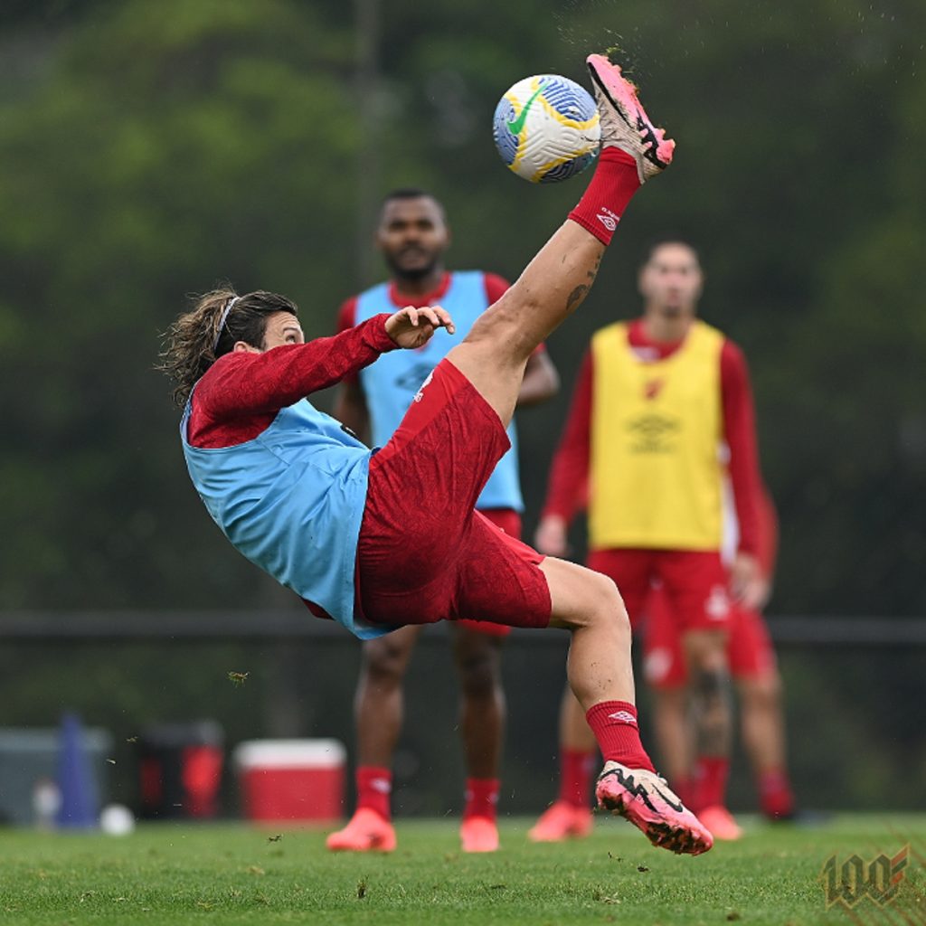 Canobbio é o novo jogador do Fluminense - Foto: Gustavo Oliveira/athletico.com.br