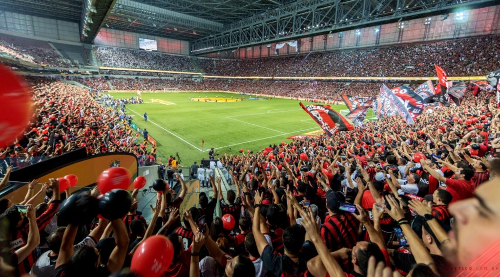 Onde assistir a Athletico-PR x CRB - Foto: Roberto Souza/athletico.com.br