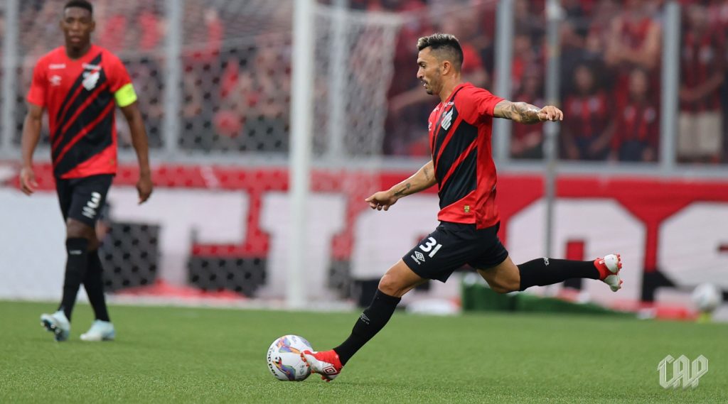 Barbieri tem confiança em Raul, no Athletico-PR - Foto: José Tramontin/athletico.com.br