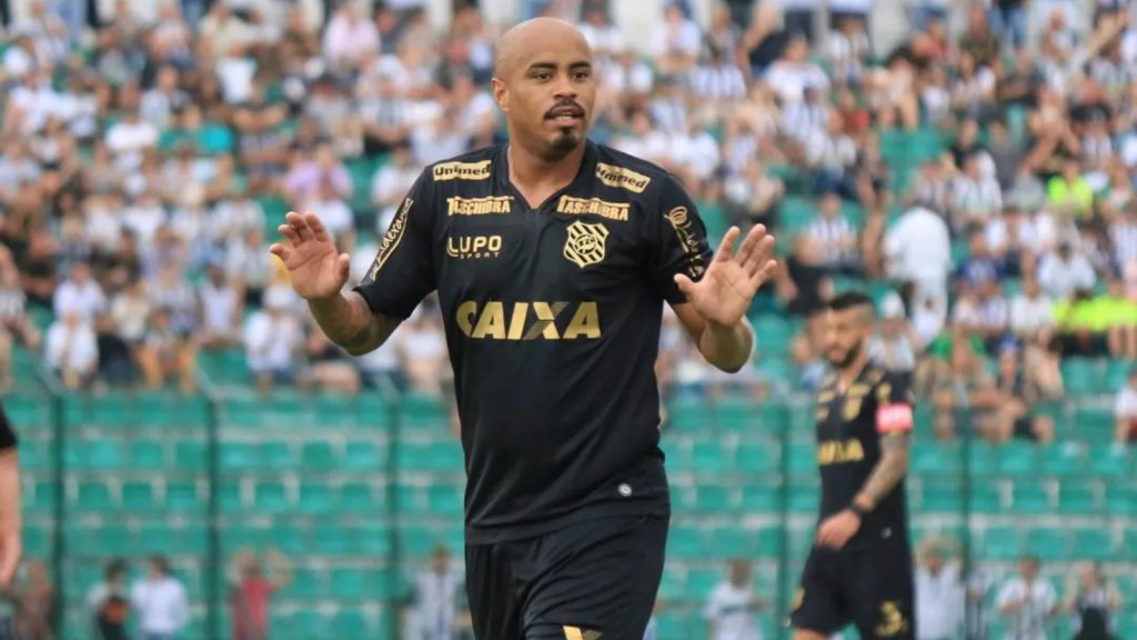 Thiago Heleno na época do Figueirense. (Foto: Luiz Henrique / Figueirense)