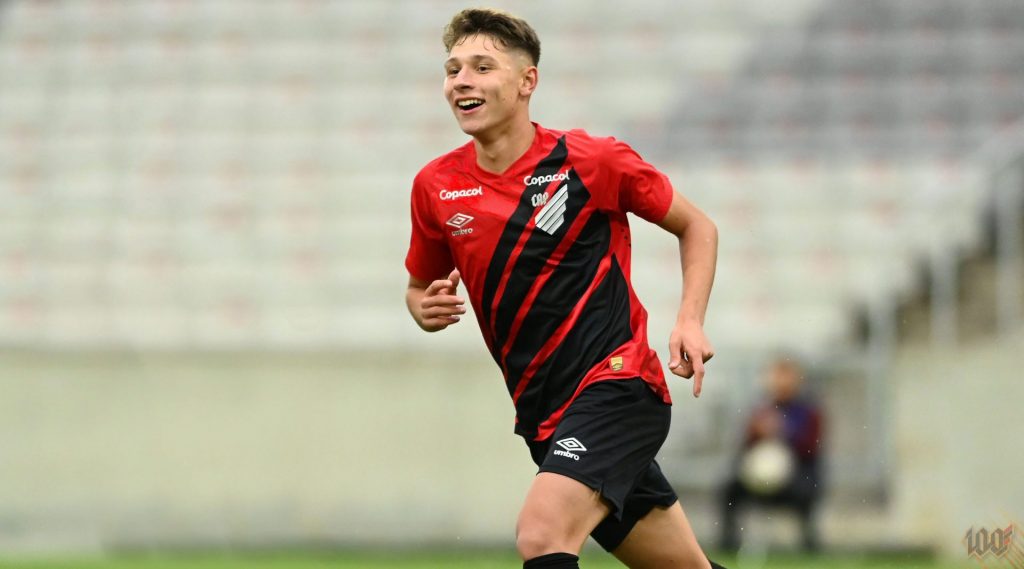 Gustavo Gomes. Foto: Cahuê Miranda/athletico.com.br