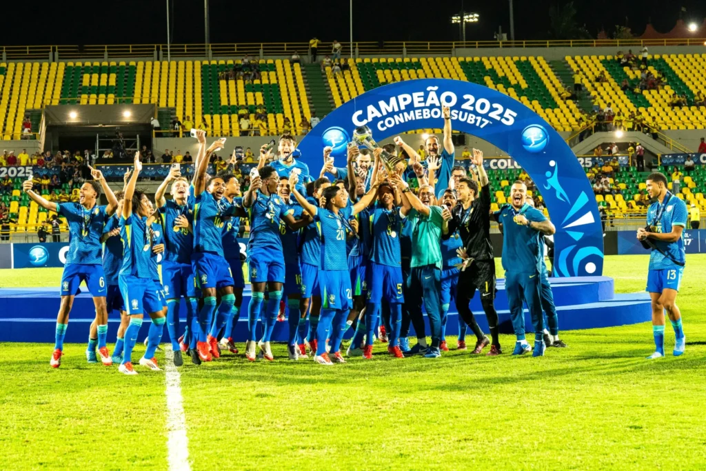 Brasil é campeão com dupla do Athletico-PR. Foto: Nelson Terme/CBF
