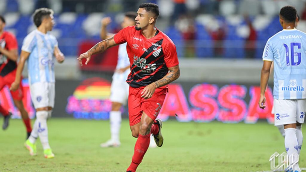 Renan Peixoto. Foto: José Tramontin/athletico.com.br