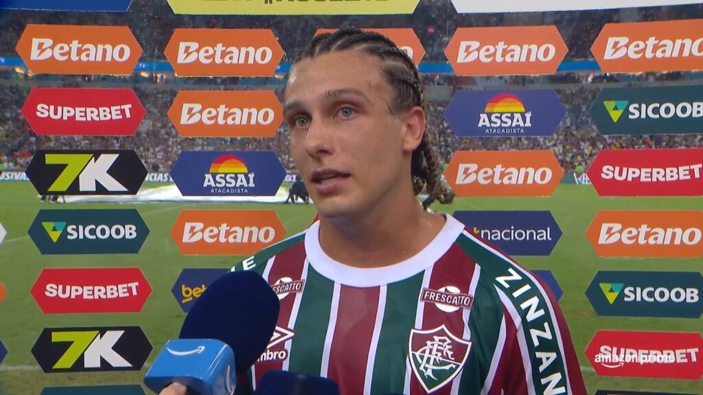 Canobbio, ex-Athletico-PR, causa nas redes sociais (Imagem: Reprodução Amazon Prime Video)