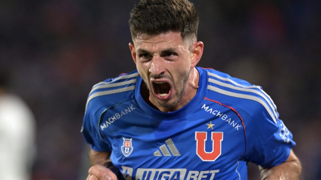 Di Yorio, atacante ex-Athletico-PR, contra John Textor (Foto: Divulgação/Conmebol)