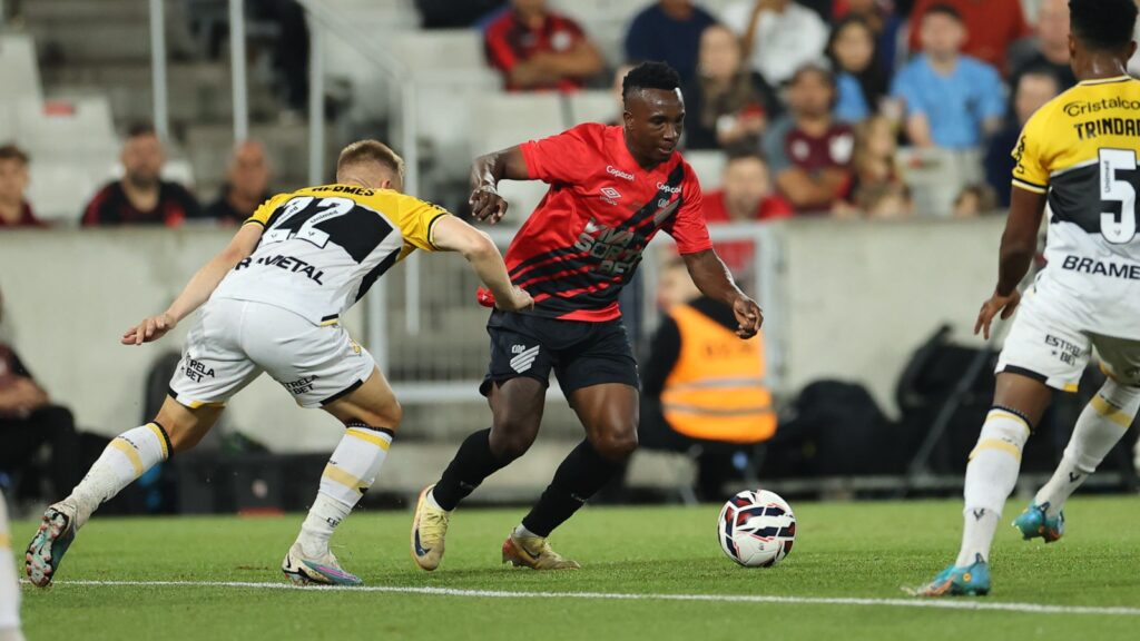 Athletico-PR x Criciúma, Furacão vence (Foto: José Tramontin/athletico.com.br)