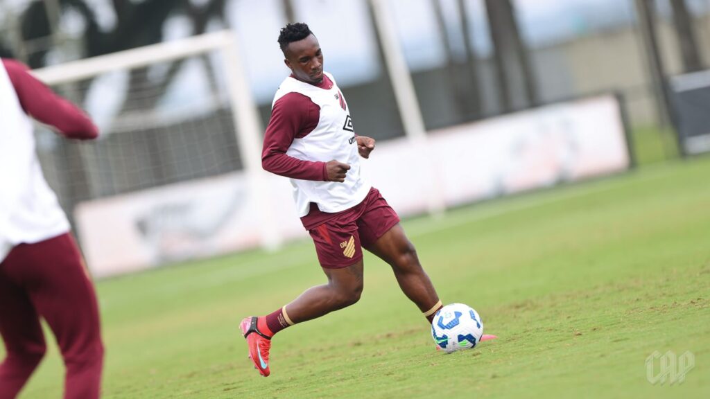 (Foto: José Tramontin/athletico.com.br)