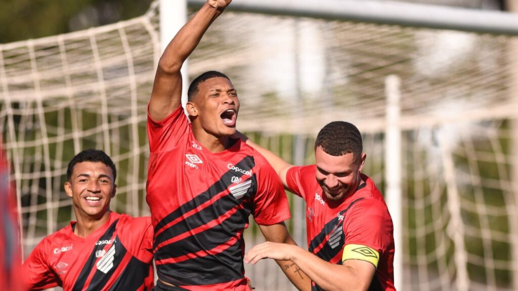 Walace - (Foto: Gustavo Oliveira/Athletico