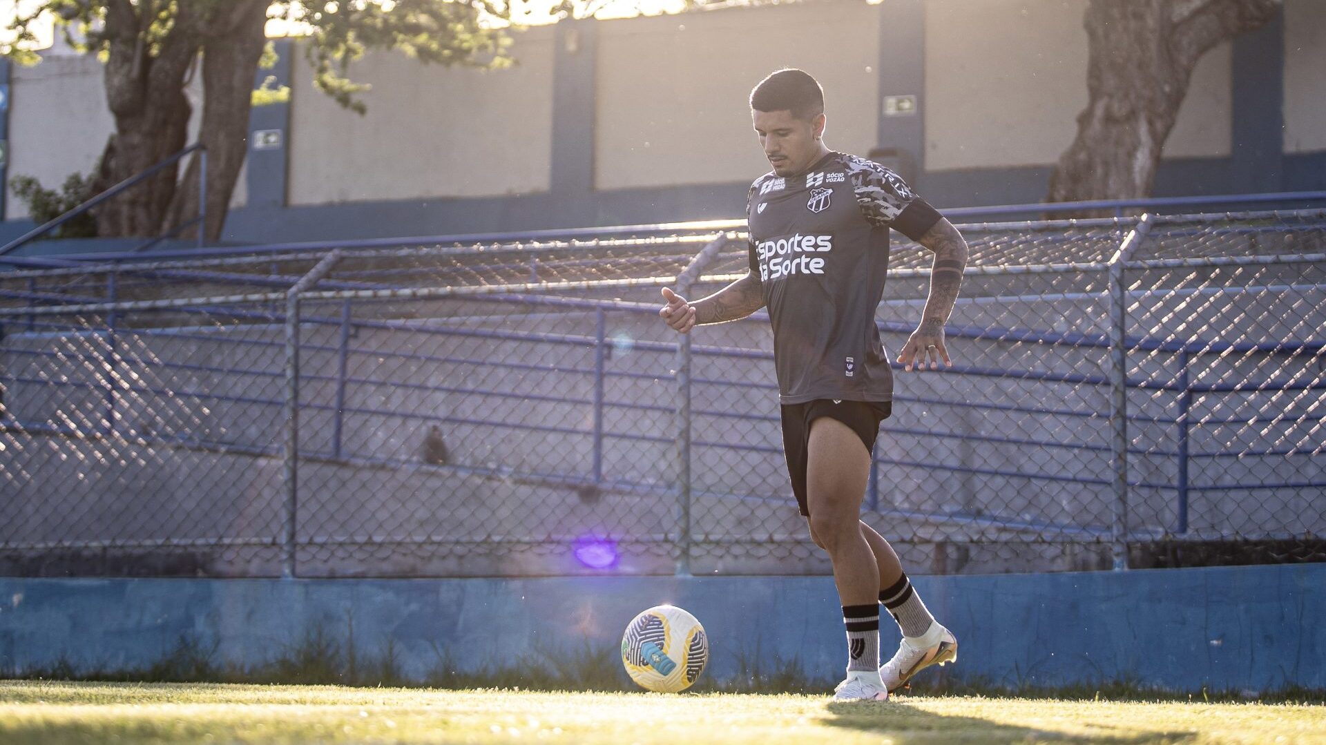 Galeano, atacante do Ceará