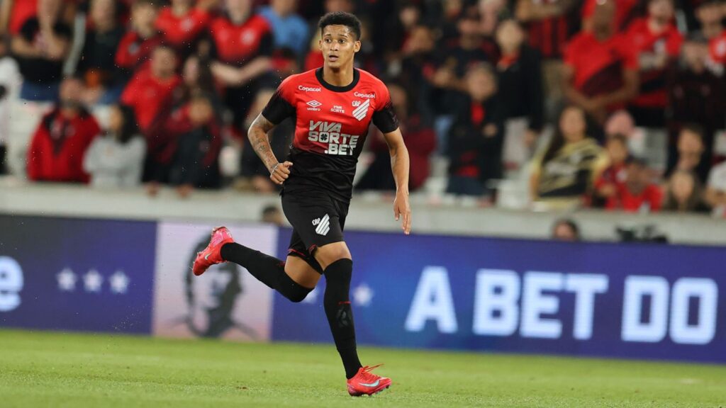 Athletico-PR perde para Atlético-GO (Foto: Divulgação/Athletico)