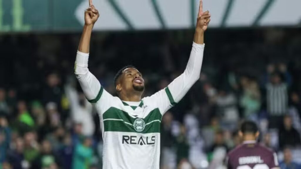 Coritiba goleia Ferroviária no Couto (Foto: JP Pacheco/Coritiba)