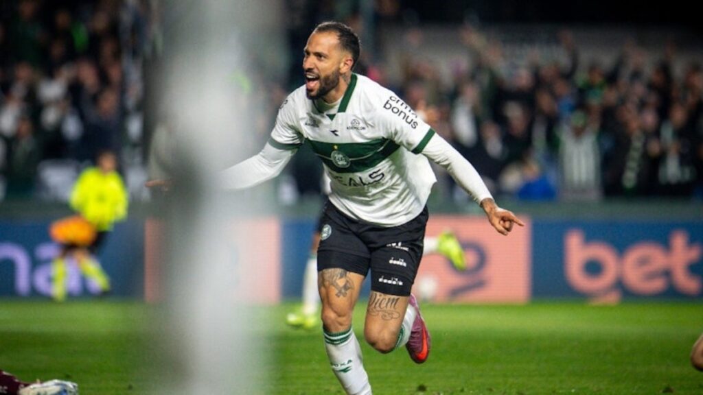 Coritiba goleia Ferroviária no Couto (Foto: JP Pacheco/Coritiba)