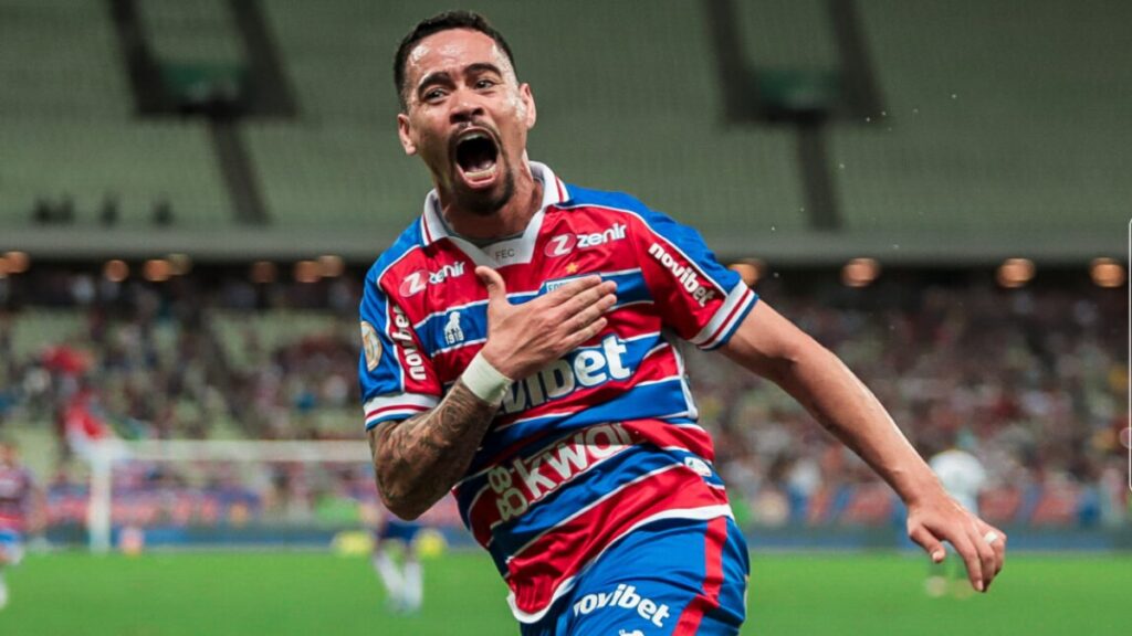 Athletico-PR tem interesse em Yago Pikachu (Foto: Mateus Lotif/FortalezaEC)