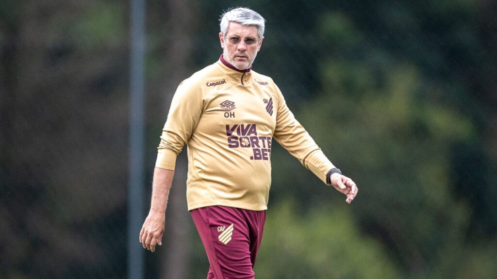 Athletico-PR treina para duelo (Foto: Duda Matoso/athletico.com.br)