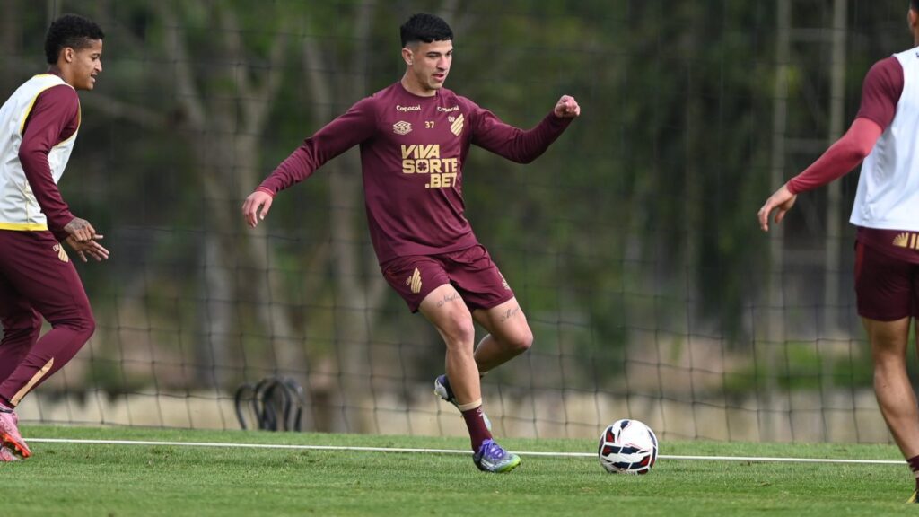 (Foto: José Tramontin/athletico.com.br)