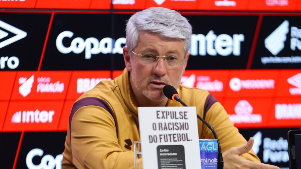 Odair não entrega em Athletico-PR x Coritiba (Foto: José Tramontin/athletico.com.br)
