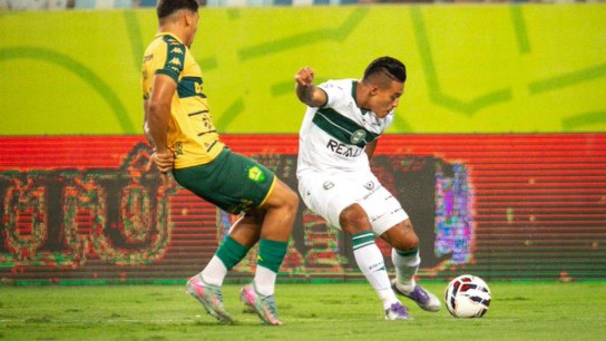 Coritiba enfrenta Cuiabá na Arena Pantanal (Foto: Divulgação/Gabriel Thá)