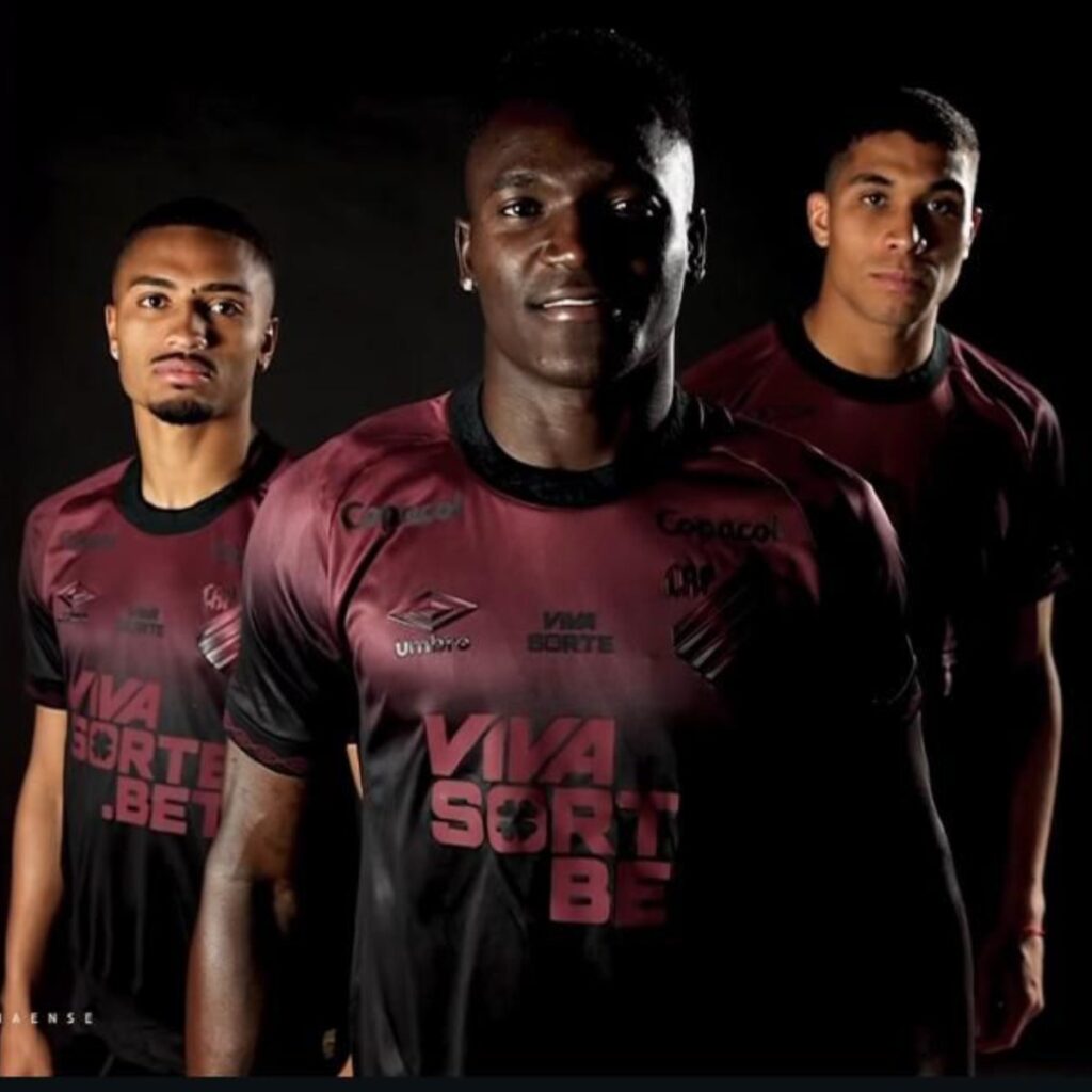 Athletico-PR lança novo uniforme (Foto: José Tramontin/athletico.com.br)