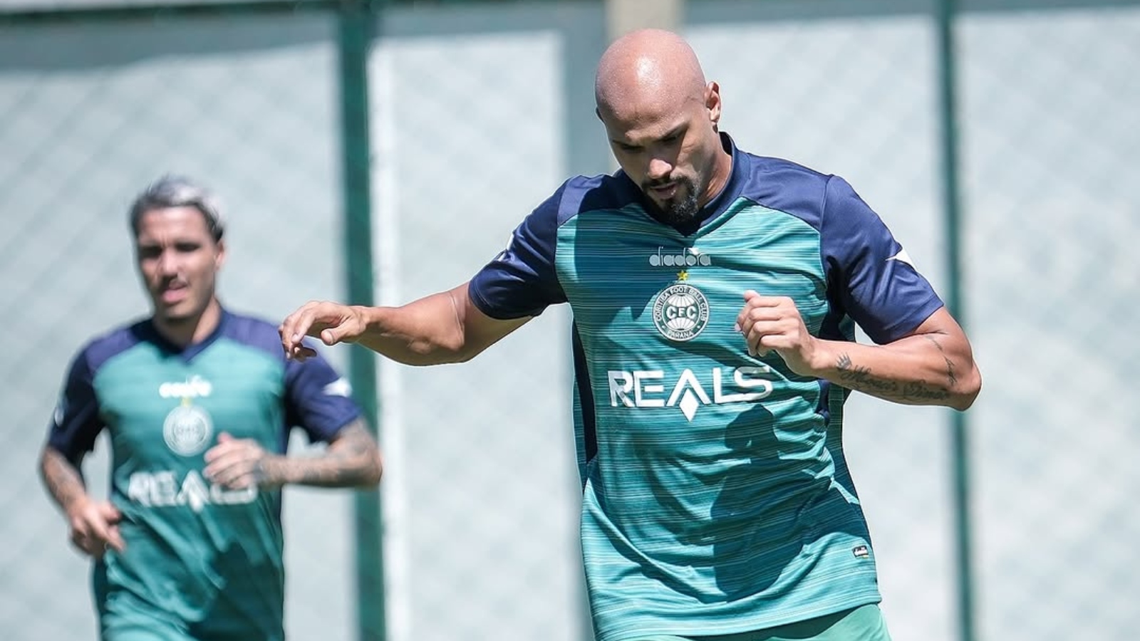 Nicolas Careca em treino pelo Coritiba