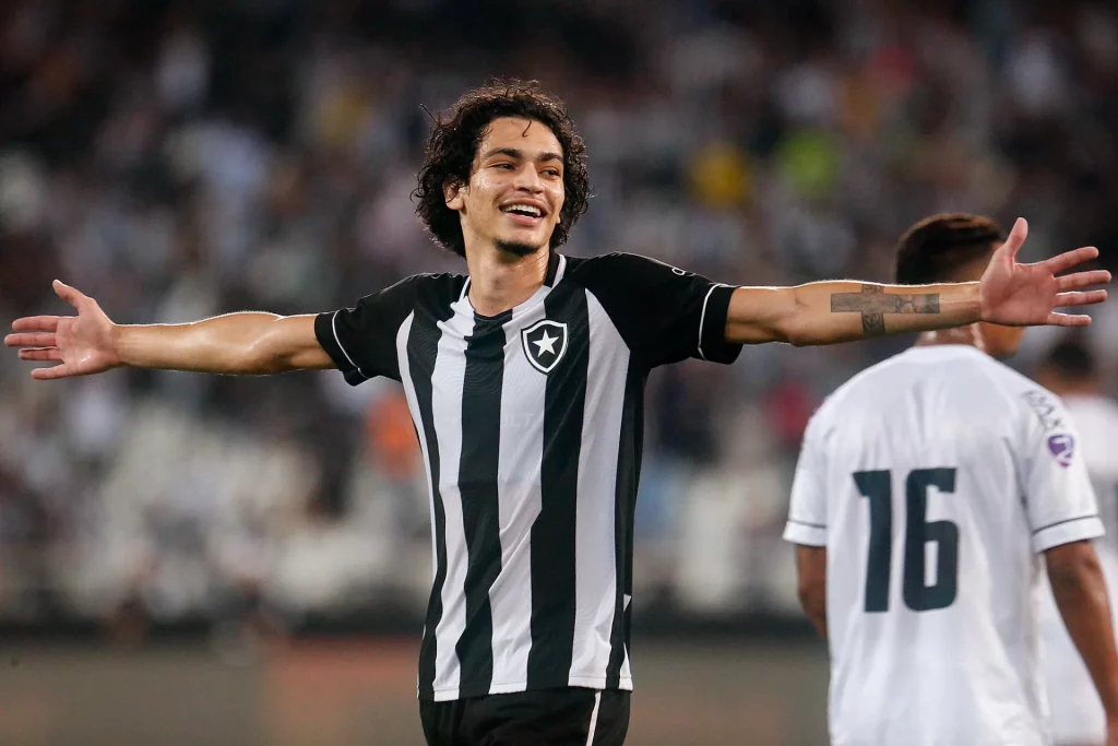 o futuro de Matheus Nascimento do botafogo